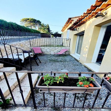 F2 Neuf Calme Climatise Wifi Parking - 1,5 Km Mer Cagnes-sur-Mer Exterior photo